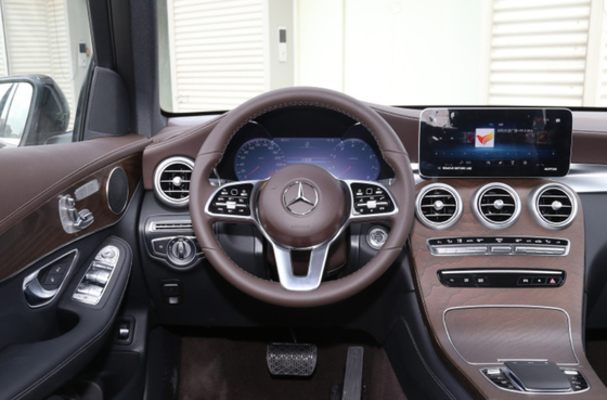 5 Door 5 seats Mercedes-Benz GLC restyled 2 GLC 260L 4MATIC luxury version  Car